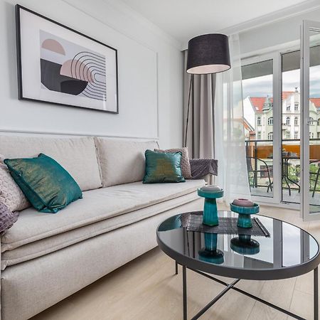 Plac Slowianski Apartments With Balcony Swinoujscie Center By Noclegi Renters Ngoại thất bức ảnh