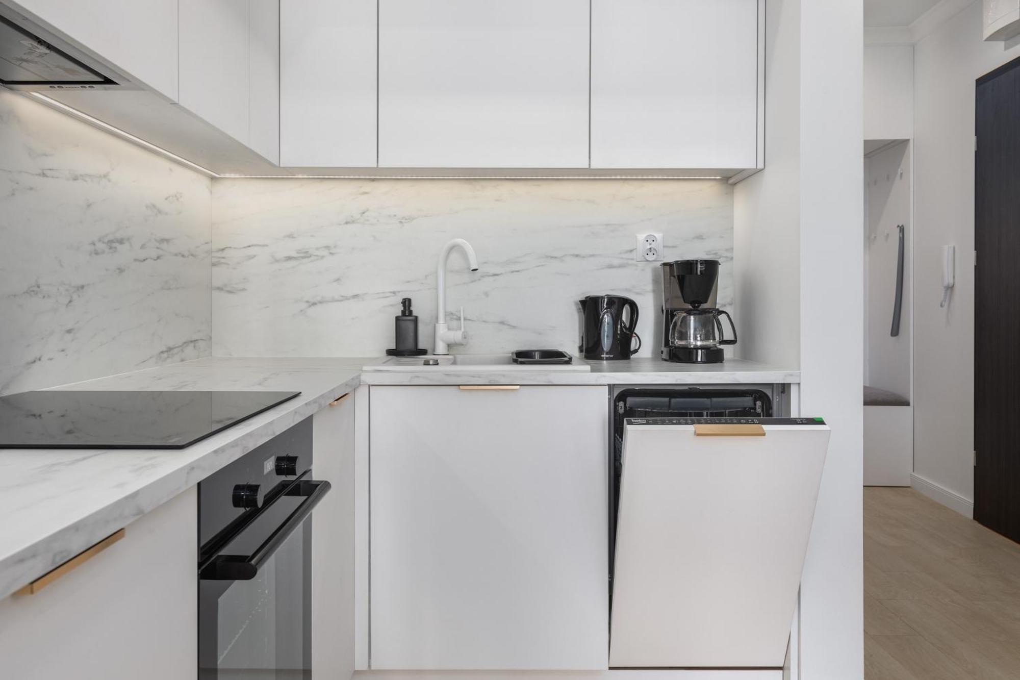 Plac Slowianski Apartments With Balcony Swinoujscie Center By Noclegi Renters Ngoại thất bức ảnh