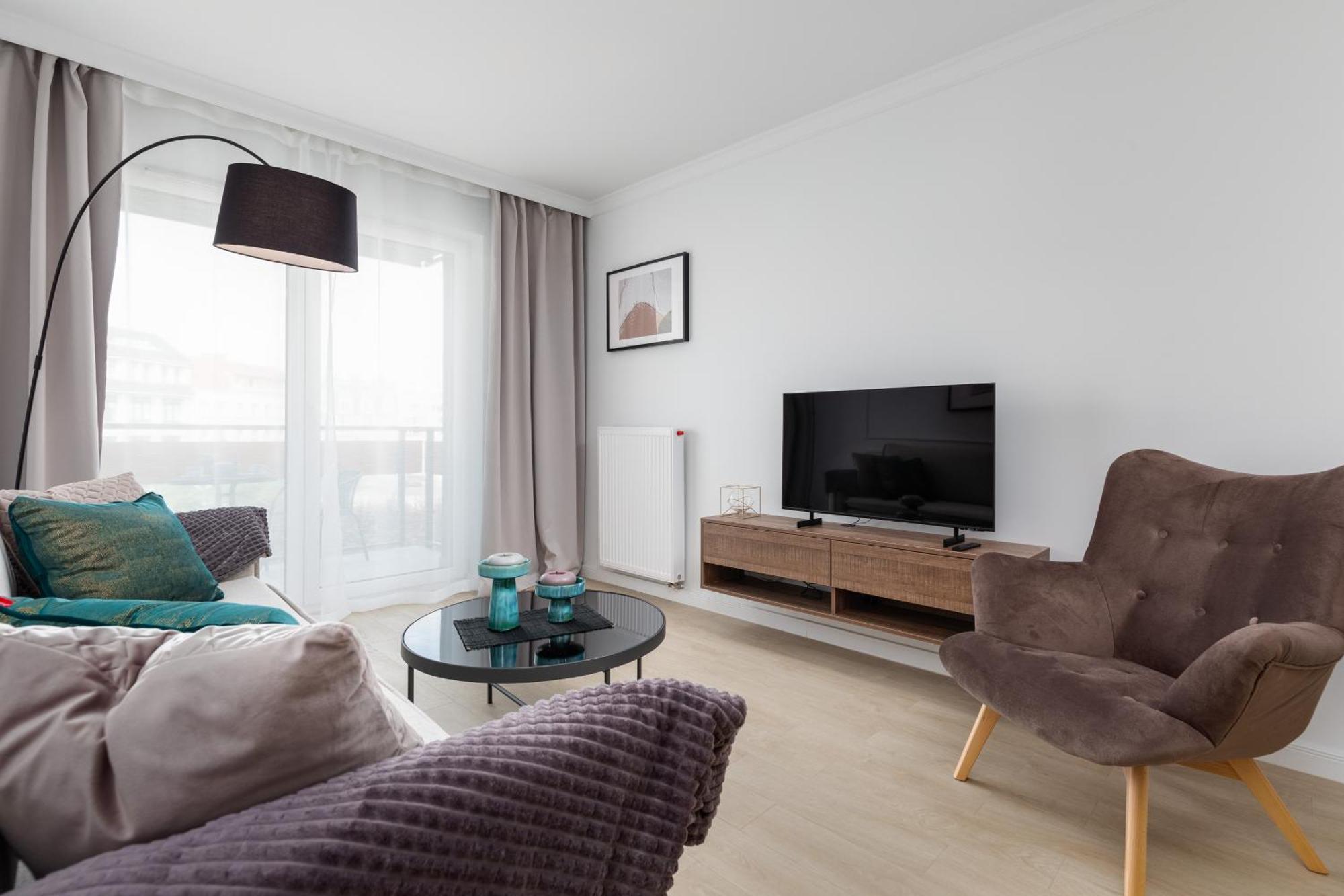 Plac Slowianski Apartments With Balcony Swinoujscie Center By Noclegi Renters Ngoại thất bức ảnh