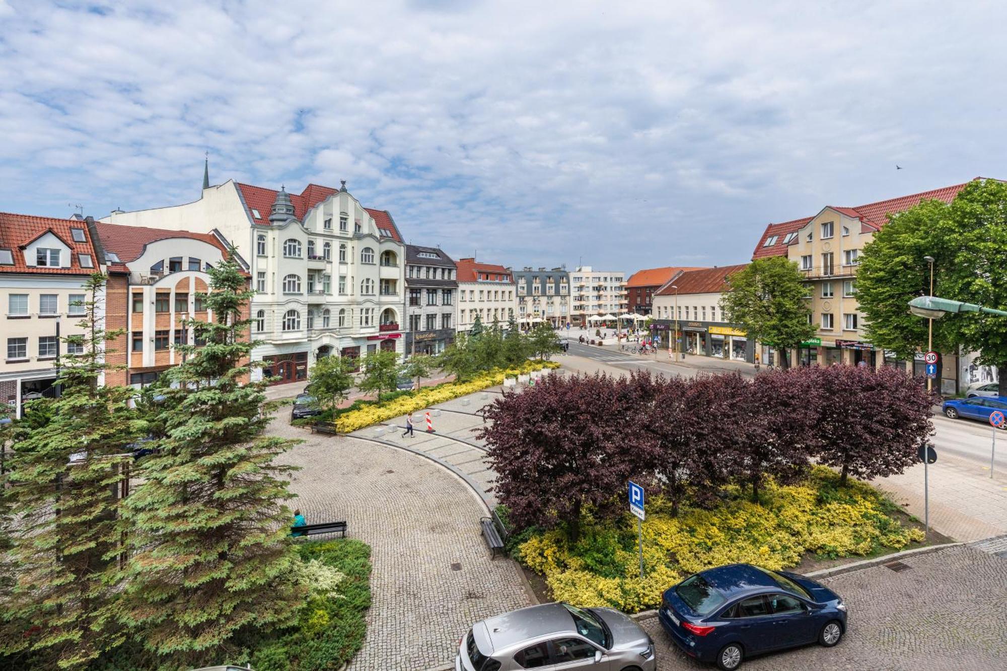 Plac Slowianski Apartments With Balcony Swinoujscie Center By Noclegi Renters Ngoại thất bức ảnh
