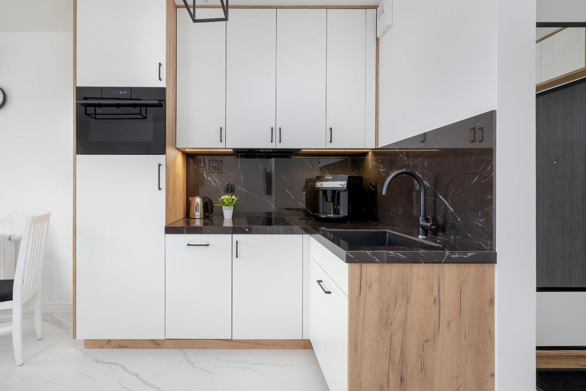 Plac Slowianski Apartments With Balcony Swinoujscie Center By Noclegi Renters Ngoại thất bức ảnh